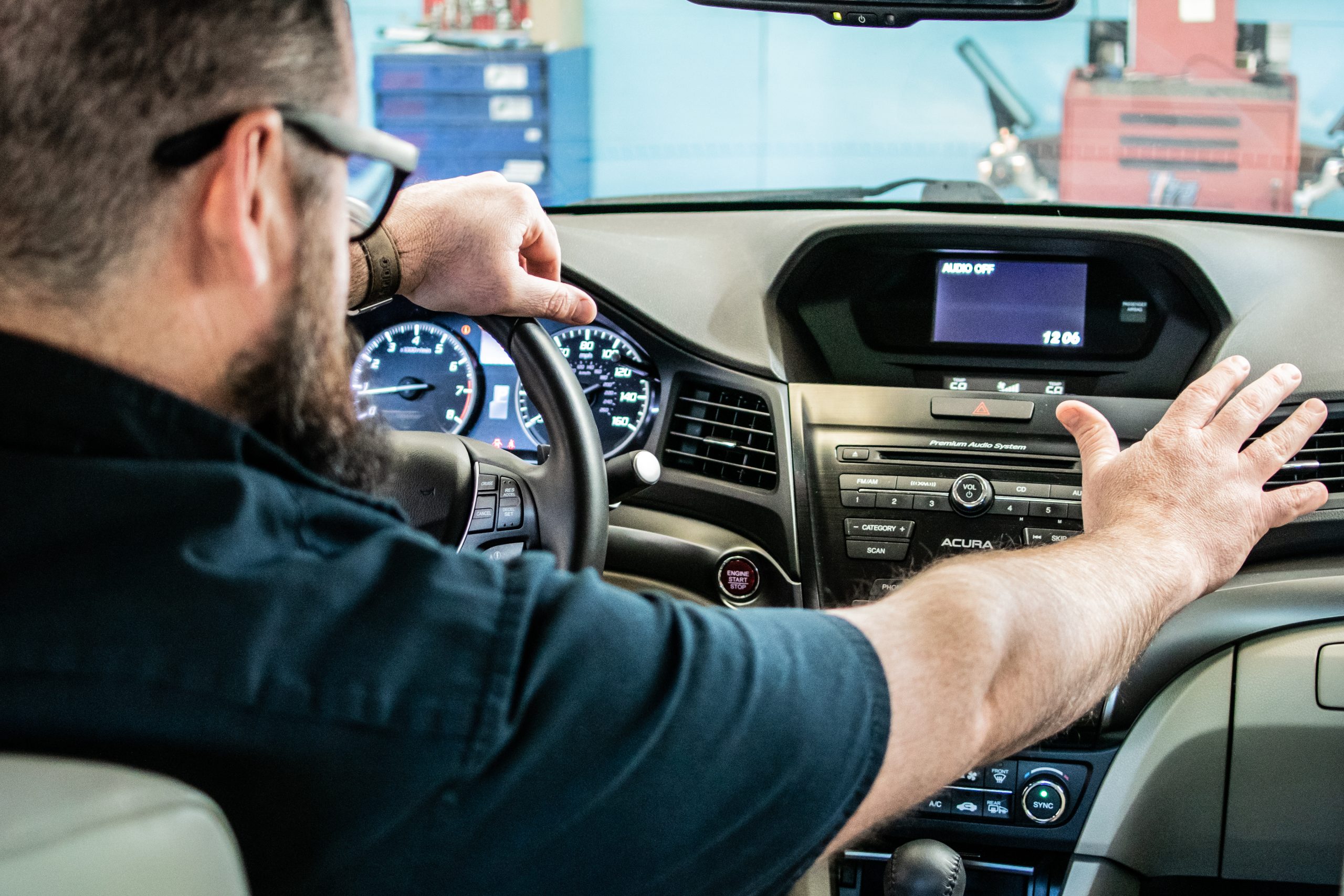 Why Is My AC Only Blowing Cold on the Passenger Side? | Tim Quality Car Care